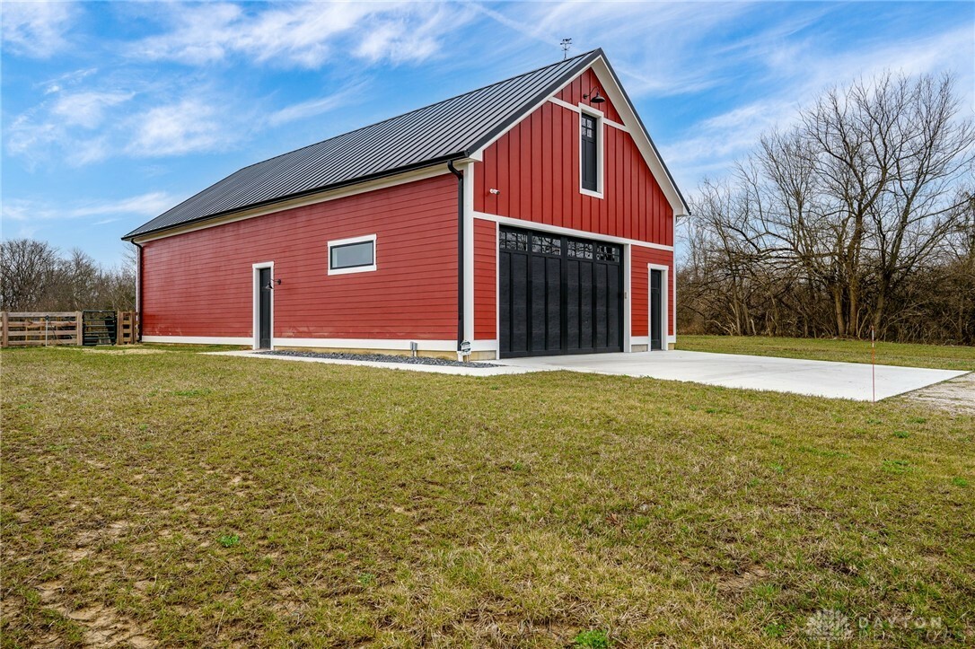 Property Photo: 6800 Weidner Road OH 45066