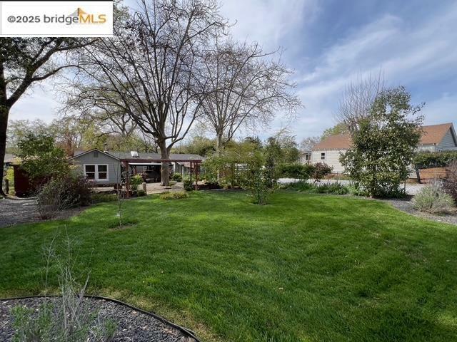Property Photo: 18176 Sixth CA 95327