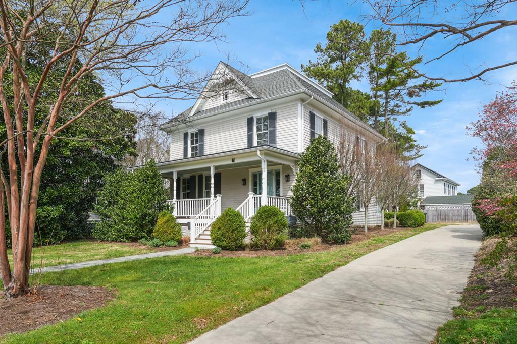 Property Photo: 7 Market St VA 23417
