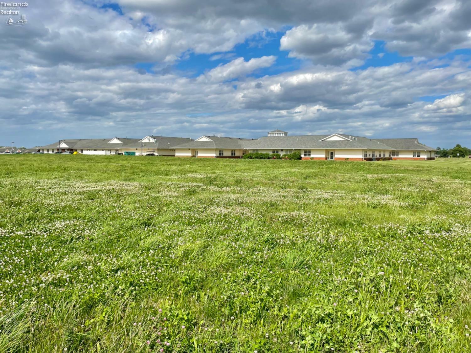 Property Photo: 102 Centennial Drive OH 44811