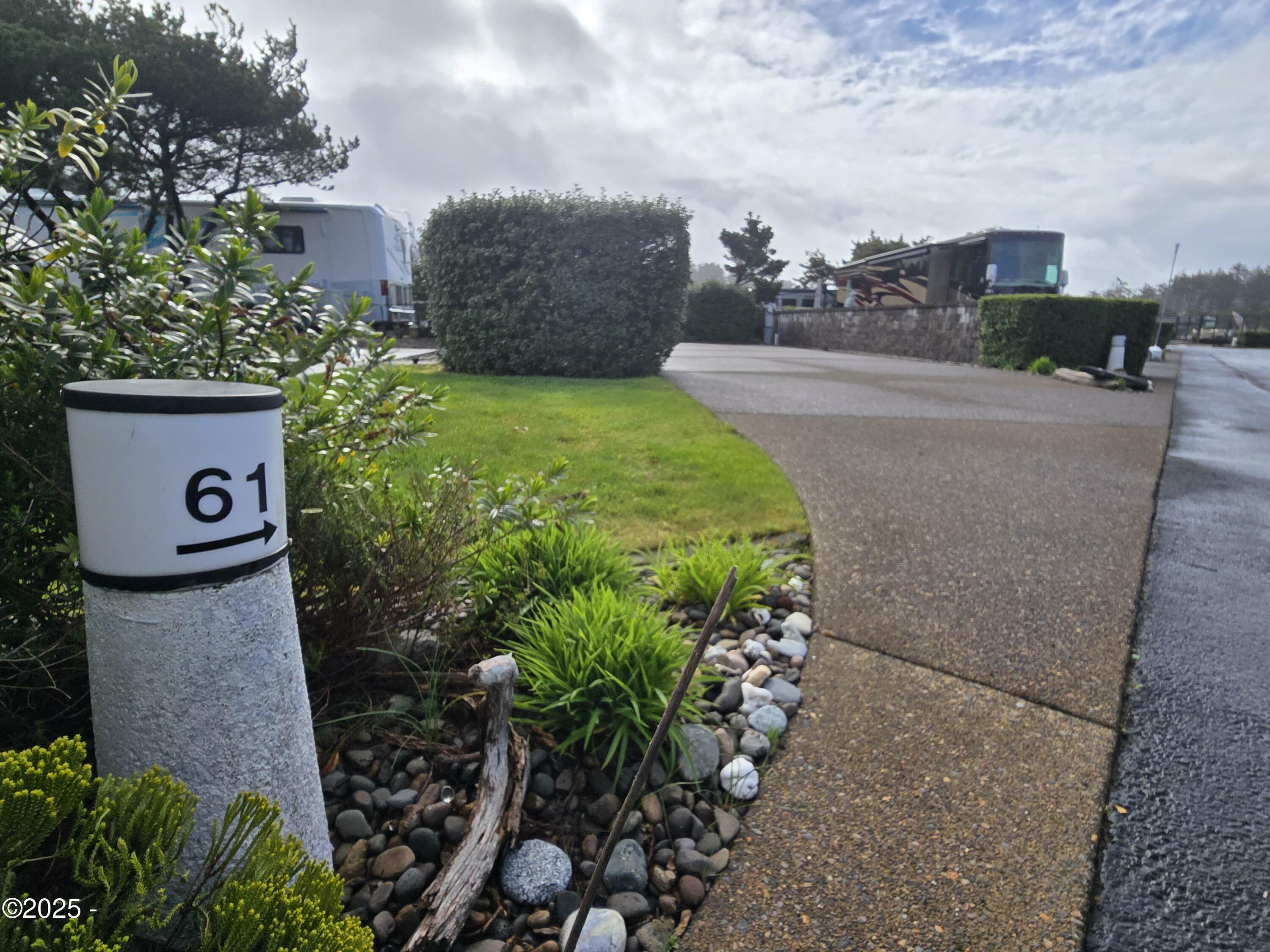 Property Photo: 6225 N Coast Hwy, Lot 61 OR 97365