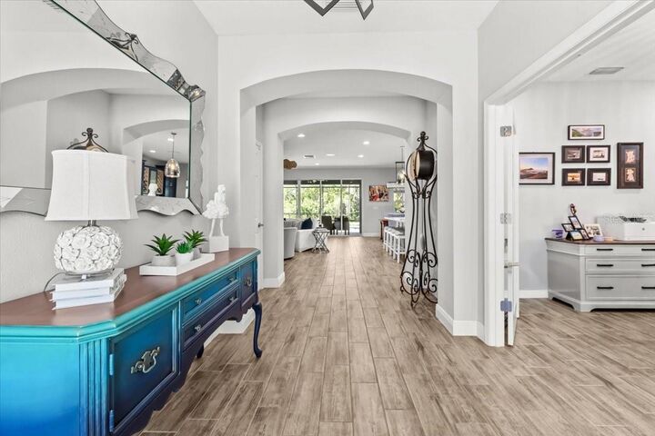 Property Photo:  5809 Alabaster Stone Lane  FL 33572 