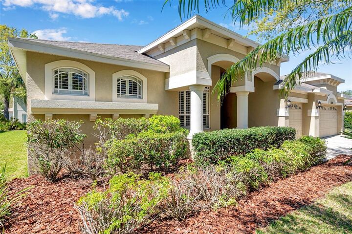 Property Photo:  15714 Ibisridge Drive  FL 33547 