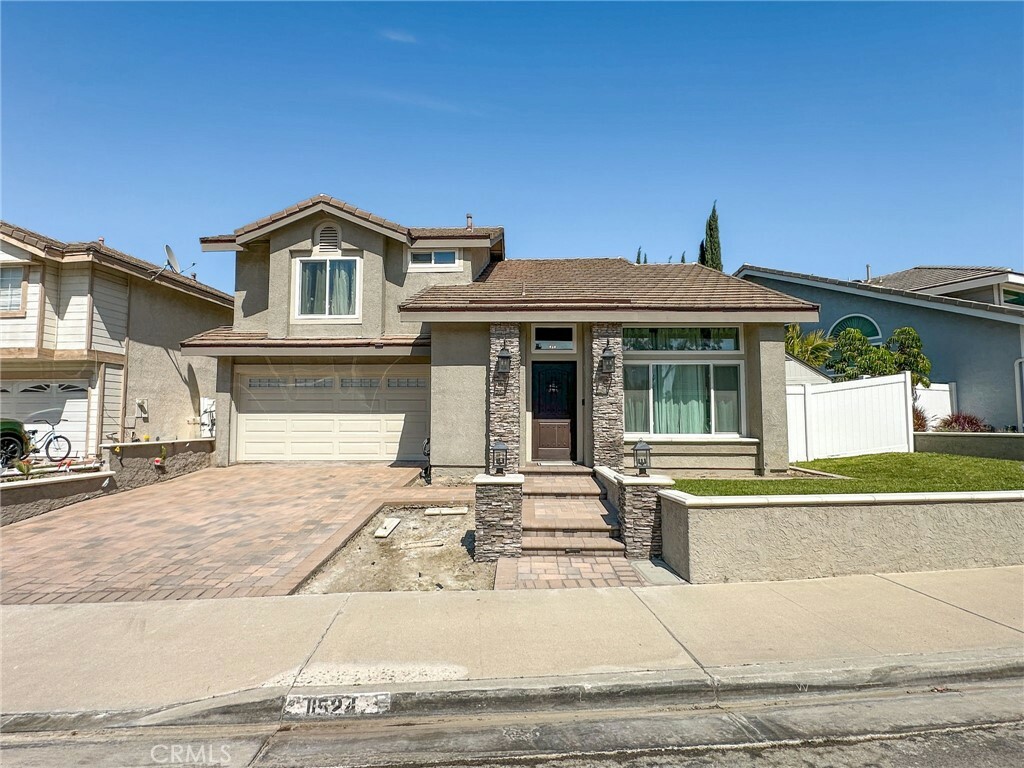 Property Photo: 11524 Norgate Circle CA 92878