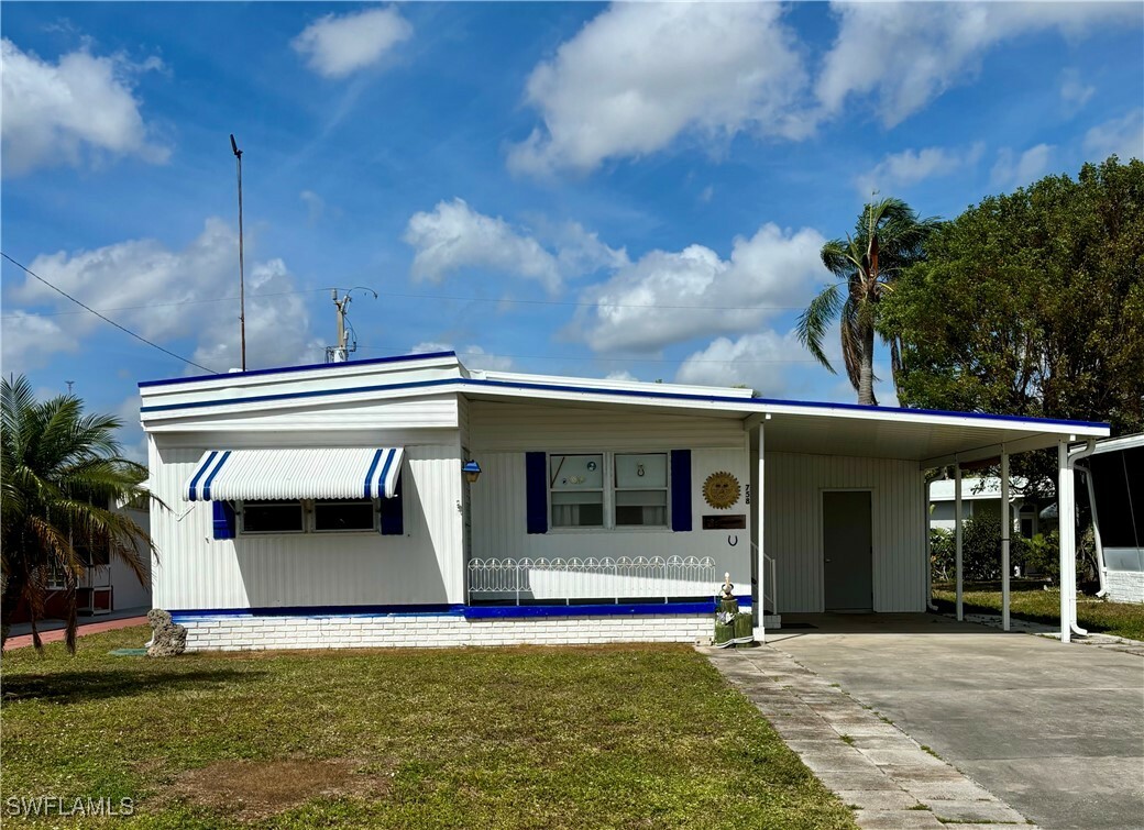 758 Knotty Pine Circle  North Fort Myers FL 33917 photo