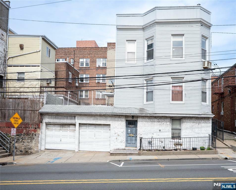 Property Photo:  1408 5th Street  NJ 07047 