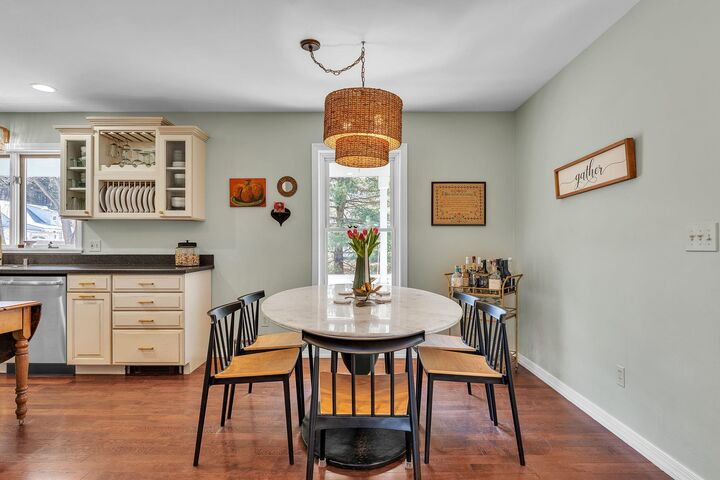 Property Photo:  282 Ethan Allen Parkway  VT 05408 