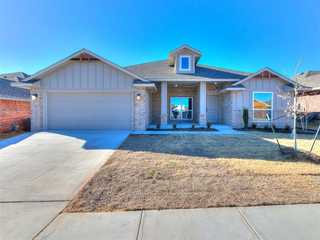 Property Photo: 1113 Acacia Creek Drive OK 73099