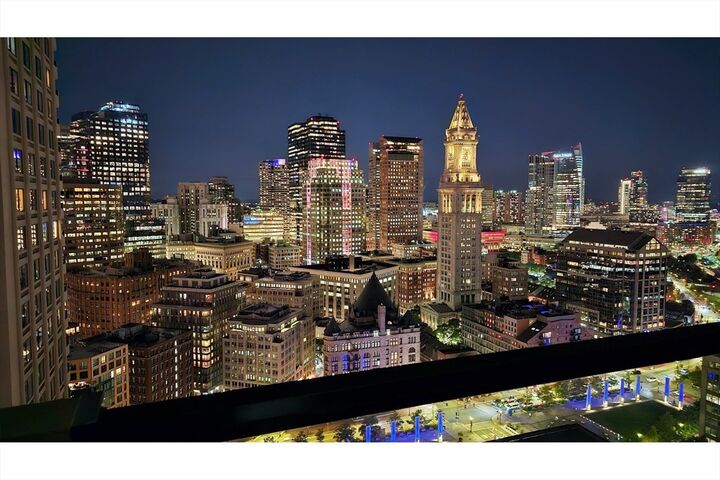 Property Photo:  65 East India Row Penthouse B  MA 02110 