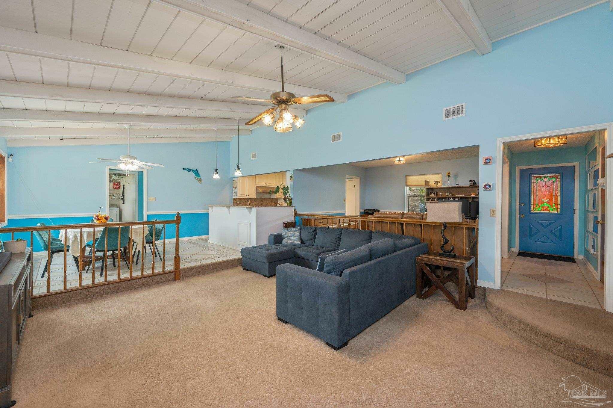 Property Photo: 3835 Flintwood Rd FL 32504