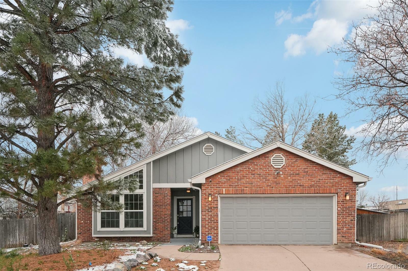 Property Photo: 8166 S Syracuse Street CO 80112