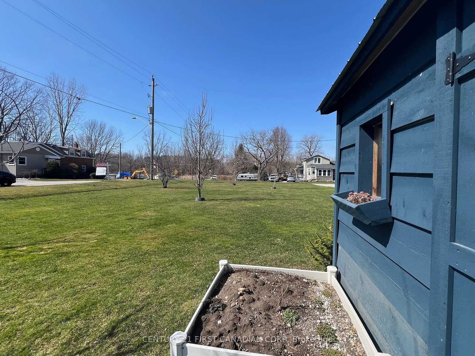 Photo de la propriété:  337 Elizabeth Street  ON N5L 1B3 