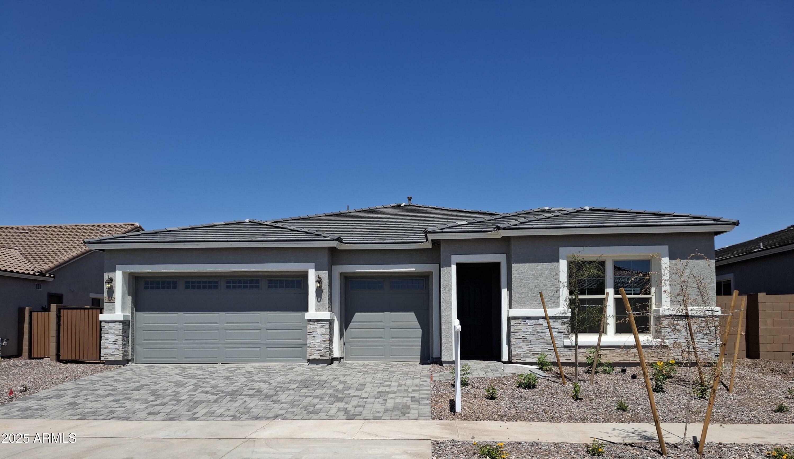 24152 N 172nd Avenue  Surprise AZ 85387 photo