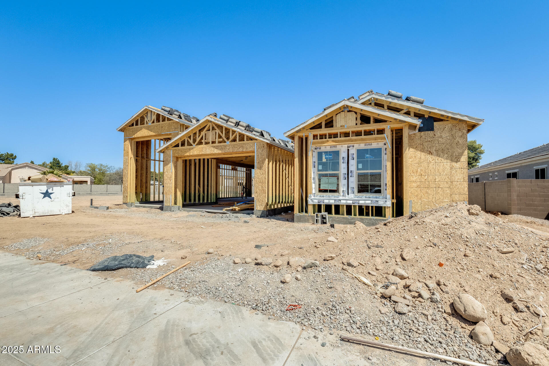 Property Photo: 14723 N 73rd Drive AZ 85381