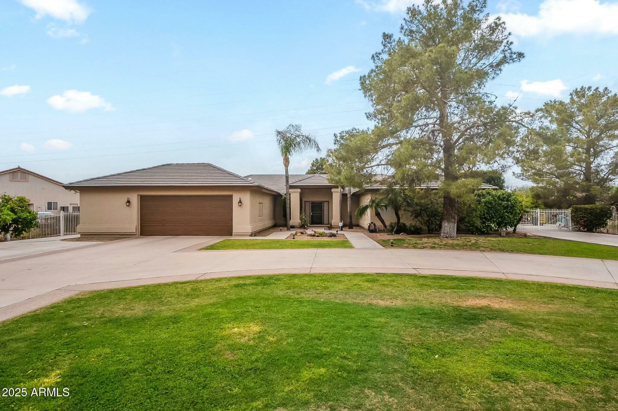 Property Photo: 2620 N Barkley -- AZ 85203
