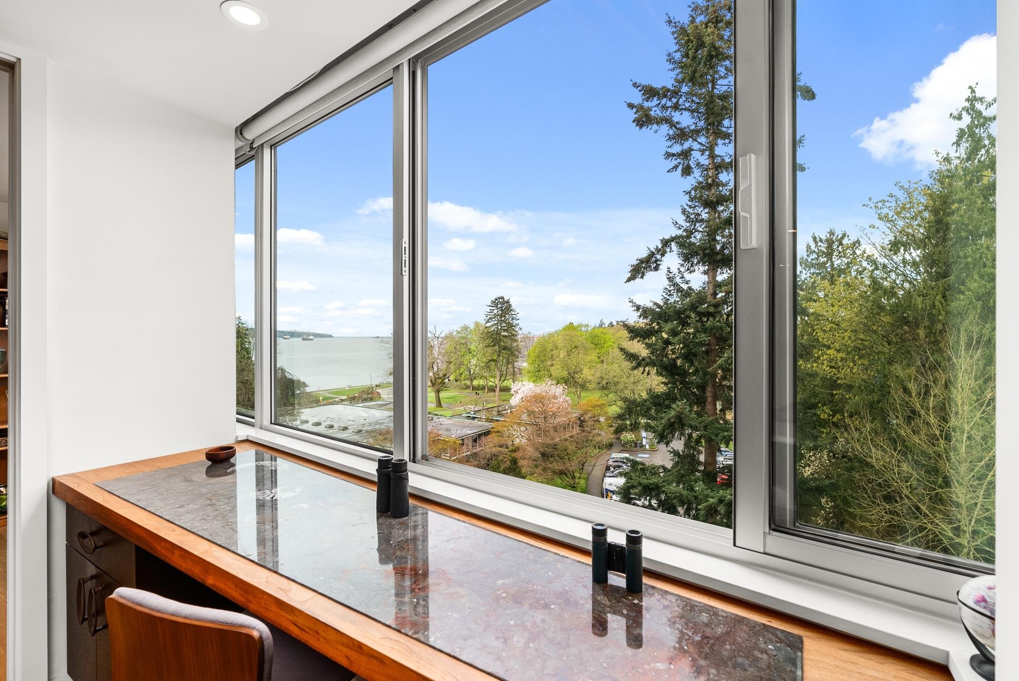 Property Photo: 2055 Pendrell Street 805 BC V6G 1T9