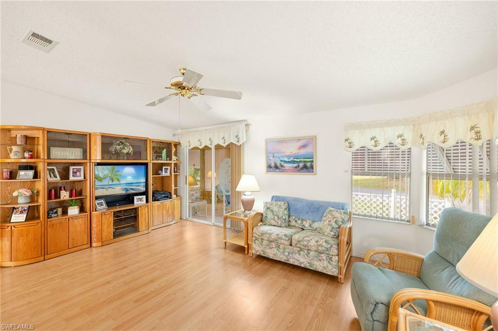 Property Photo: 19788 Frenchmans Ct FL 33903