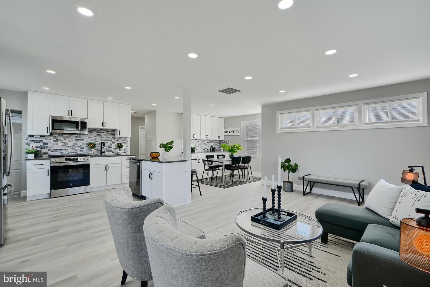 Property Photo:  5805 Key Avenue  MD 21215 