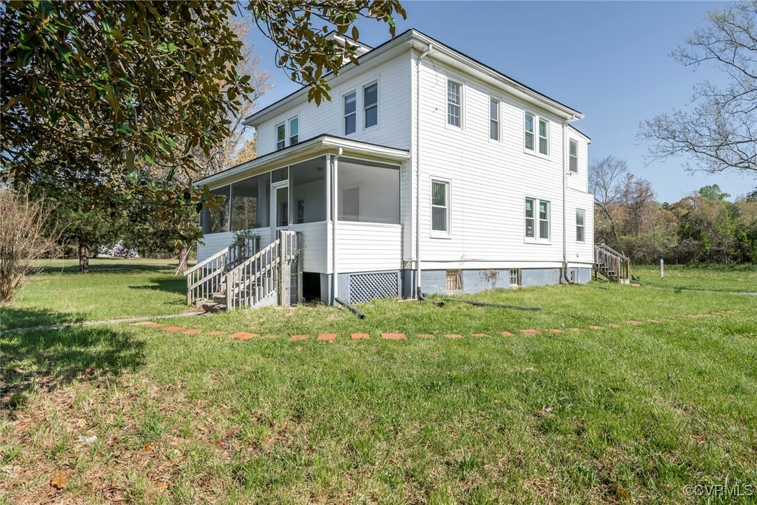 Property Photo: 18651 King William Road VA 23086