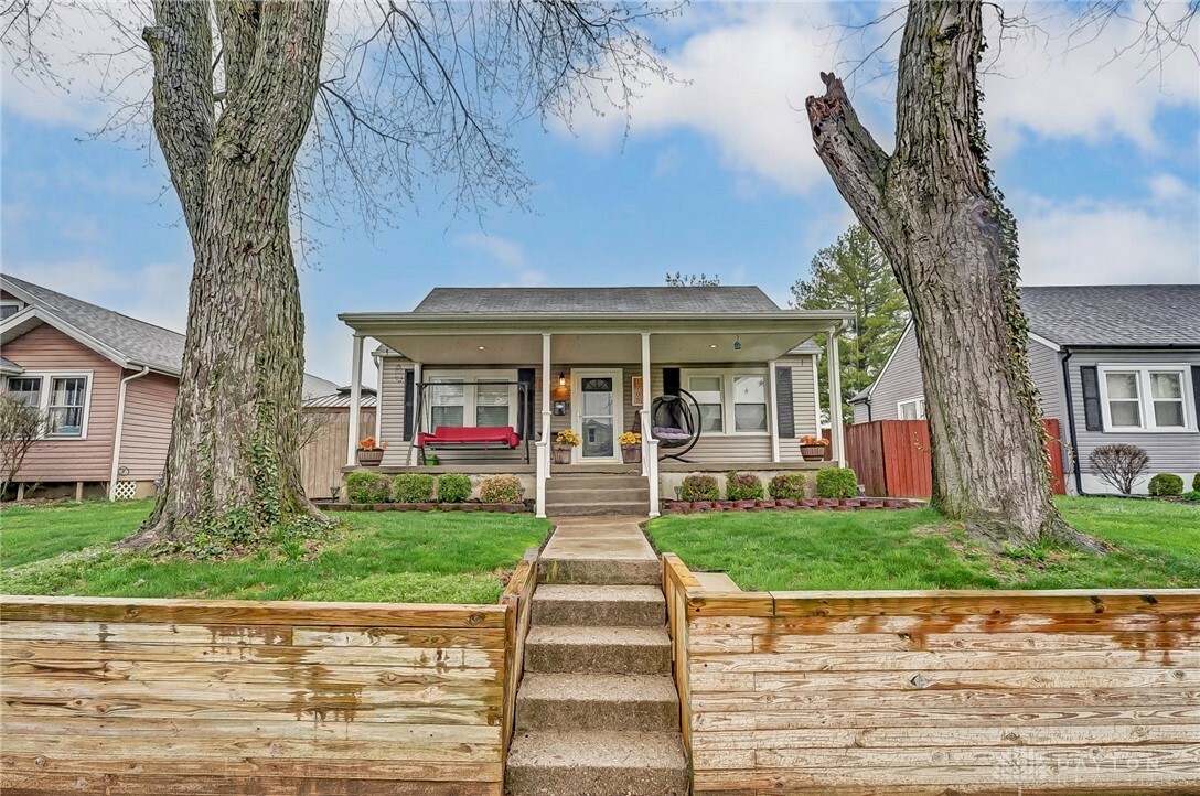 Property Photo:  1705 Norton Avenue  OH 45420 