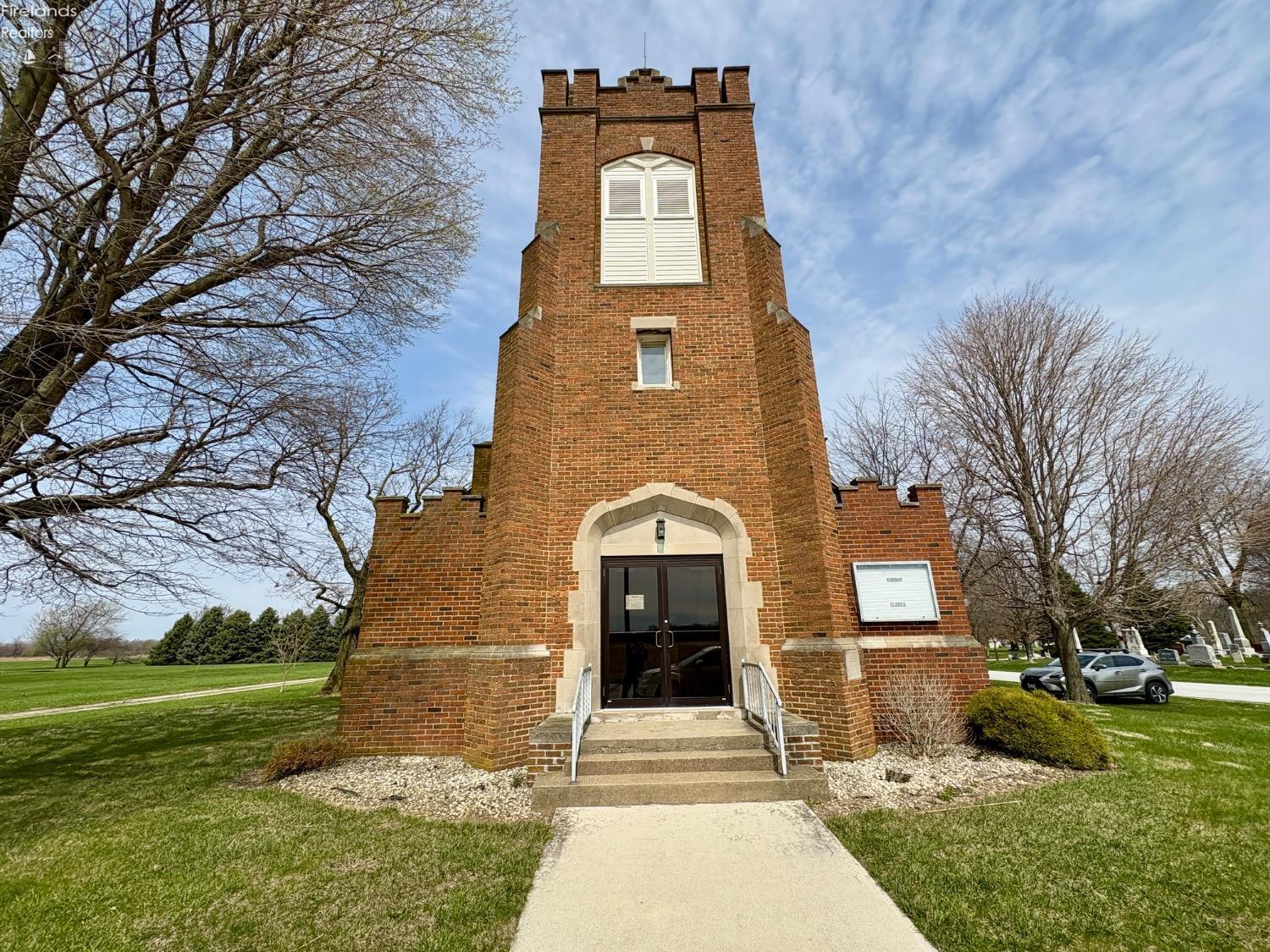 Property Photo:  1515 W County Road 592  OH 44883 