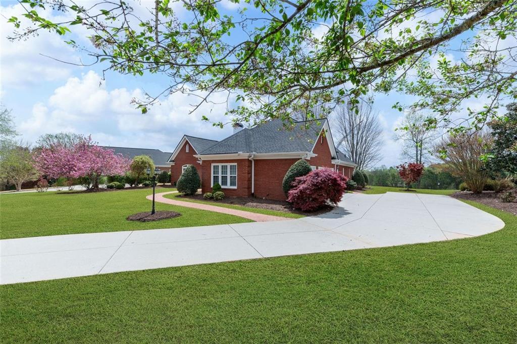 Property Photo: 617 Gold Buillon Drive W GA 30534