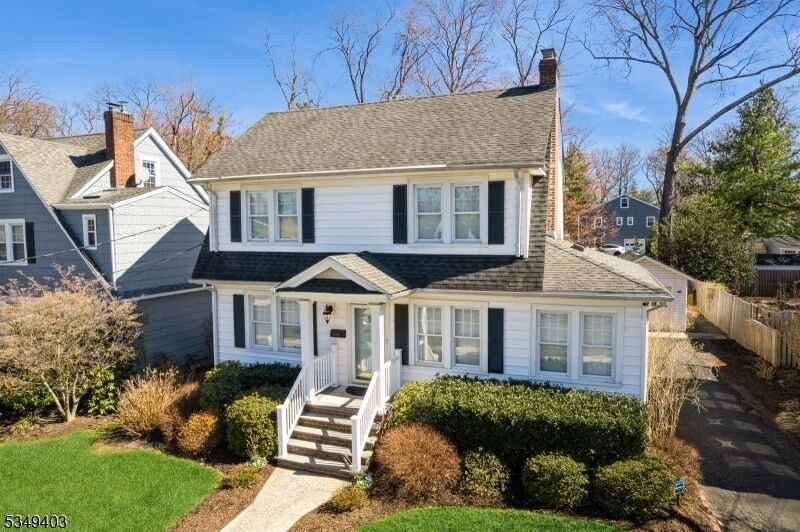 Property Photo:  806 Oak Ave  NJ 07090 