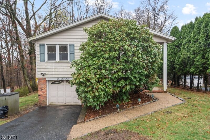 Property Photo:  100 Omaha Ave  NJ 07866 