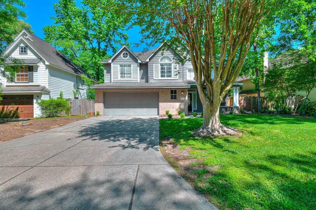 Property Photo: 19 Glade Bank Place TX 77382