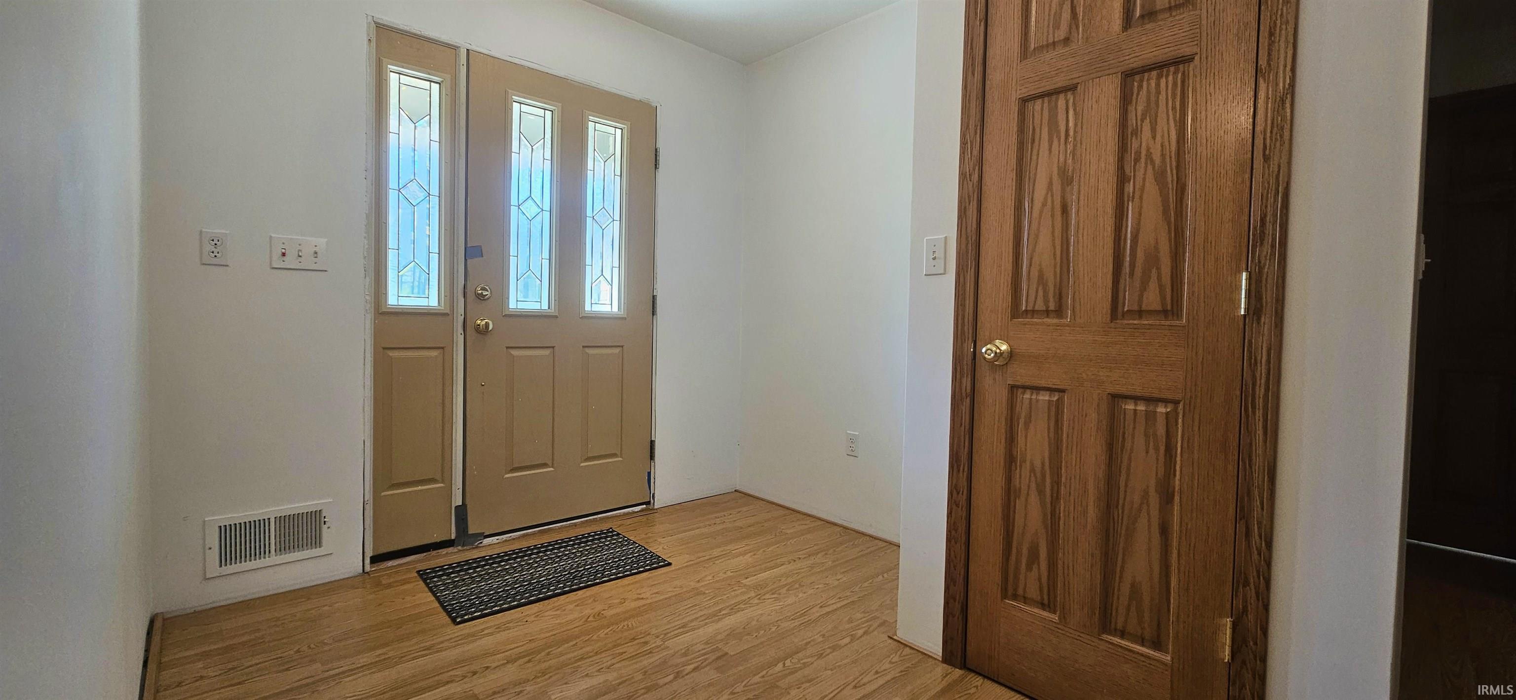 Property Photo: 402 Easy Street IL 62863