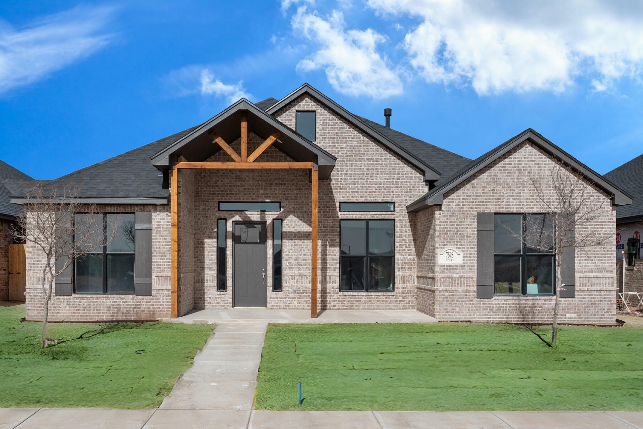 Property Photo: 7528 57th Street TX 79407