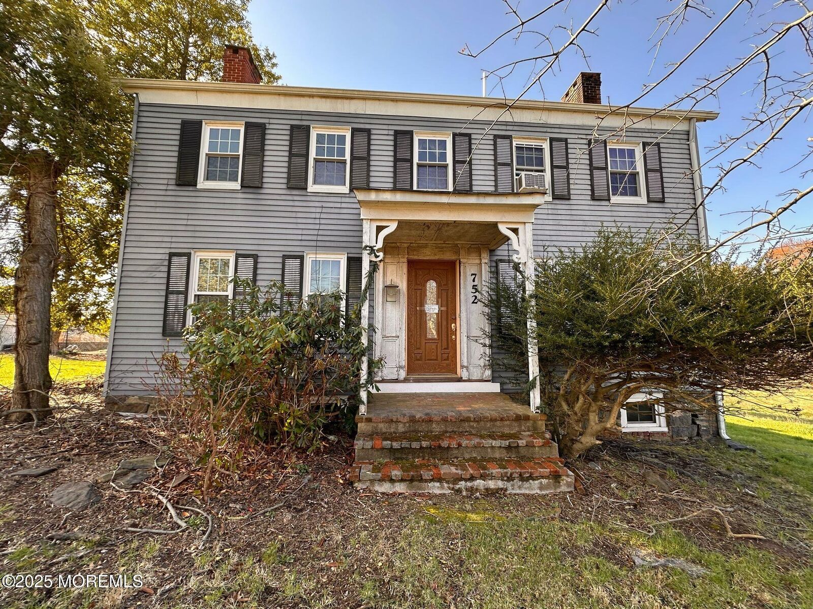 Property Photo:  752 Amwell Road  NJ 08844