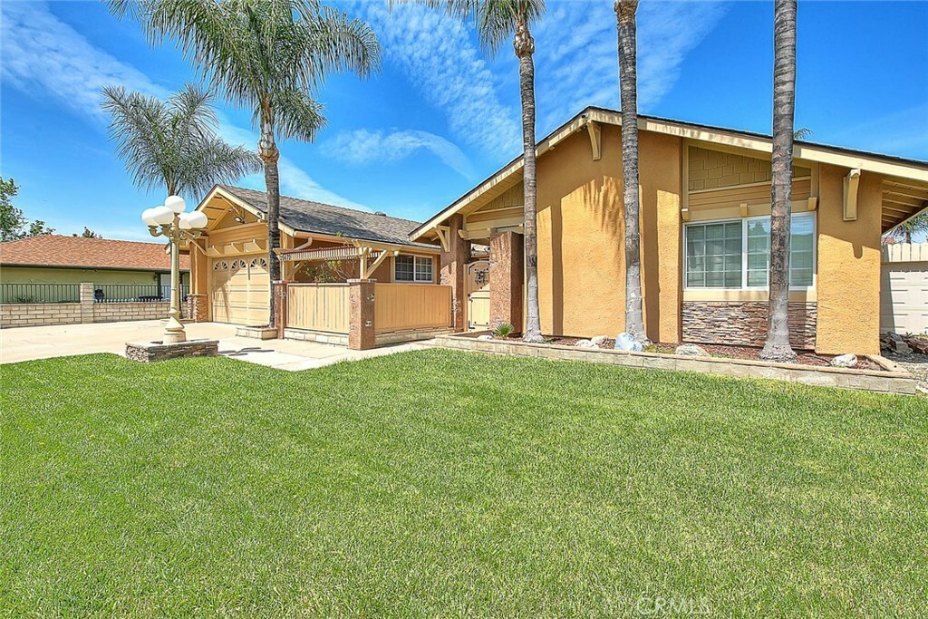 Property Photo:  25672 Carrol Court  CA 92354 