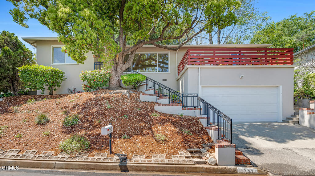 Property Photo: 255 Malcolm Drive CA 91105