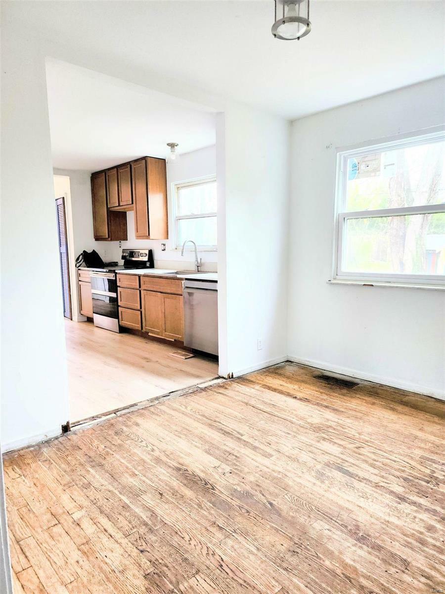 Property Photo: 1414 Reale Avenue MO 63138