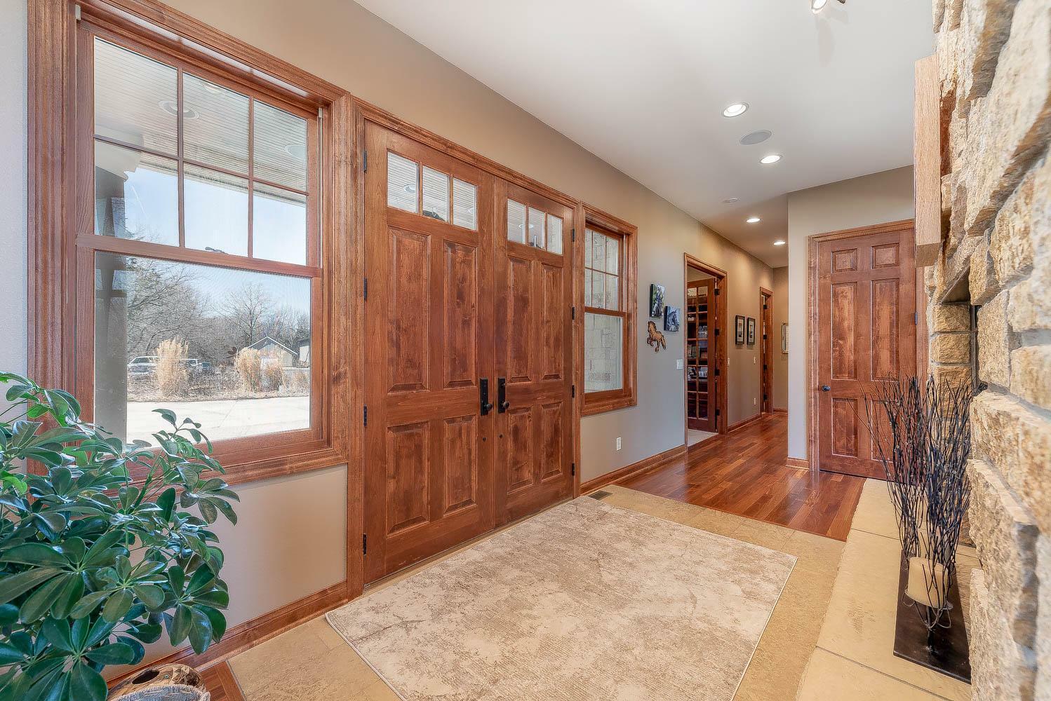 Property Photo: 190 Stony Creek Road MN 56001