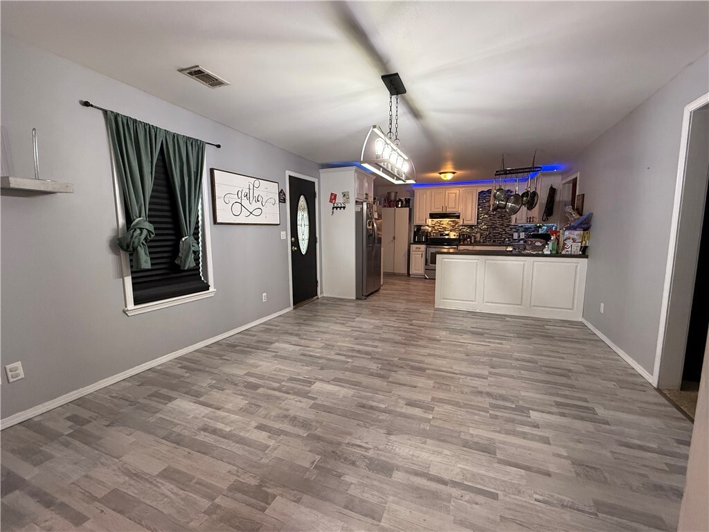 Property Photo: 101 N Cumberland Street AR 72846