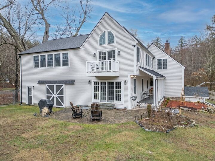 Property Photo:  101 Chestnut St  MA 01463 