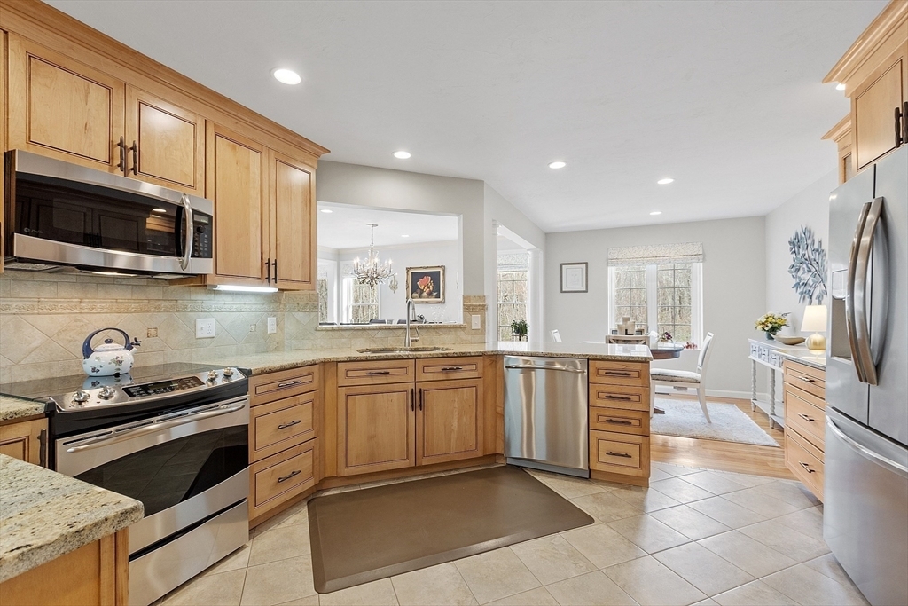 Property Photo: 7 Golden Ct 7 MA 01581
