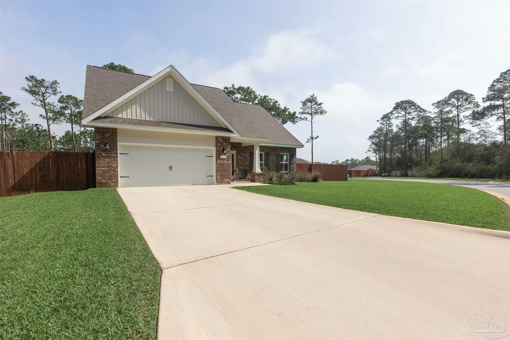 Property Photo: 9612 Creets Landing Dr FL 32566