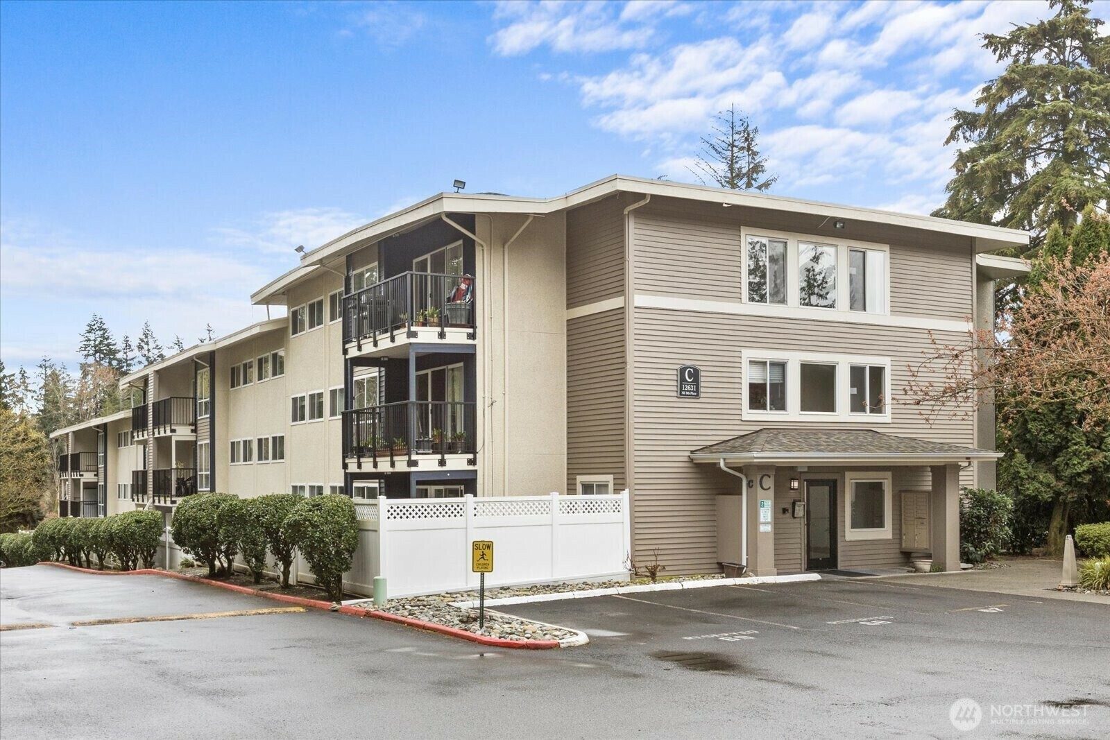 12631 NE 9th Place C205  Bellevue WA 98005 photo