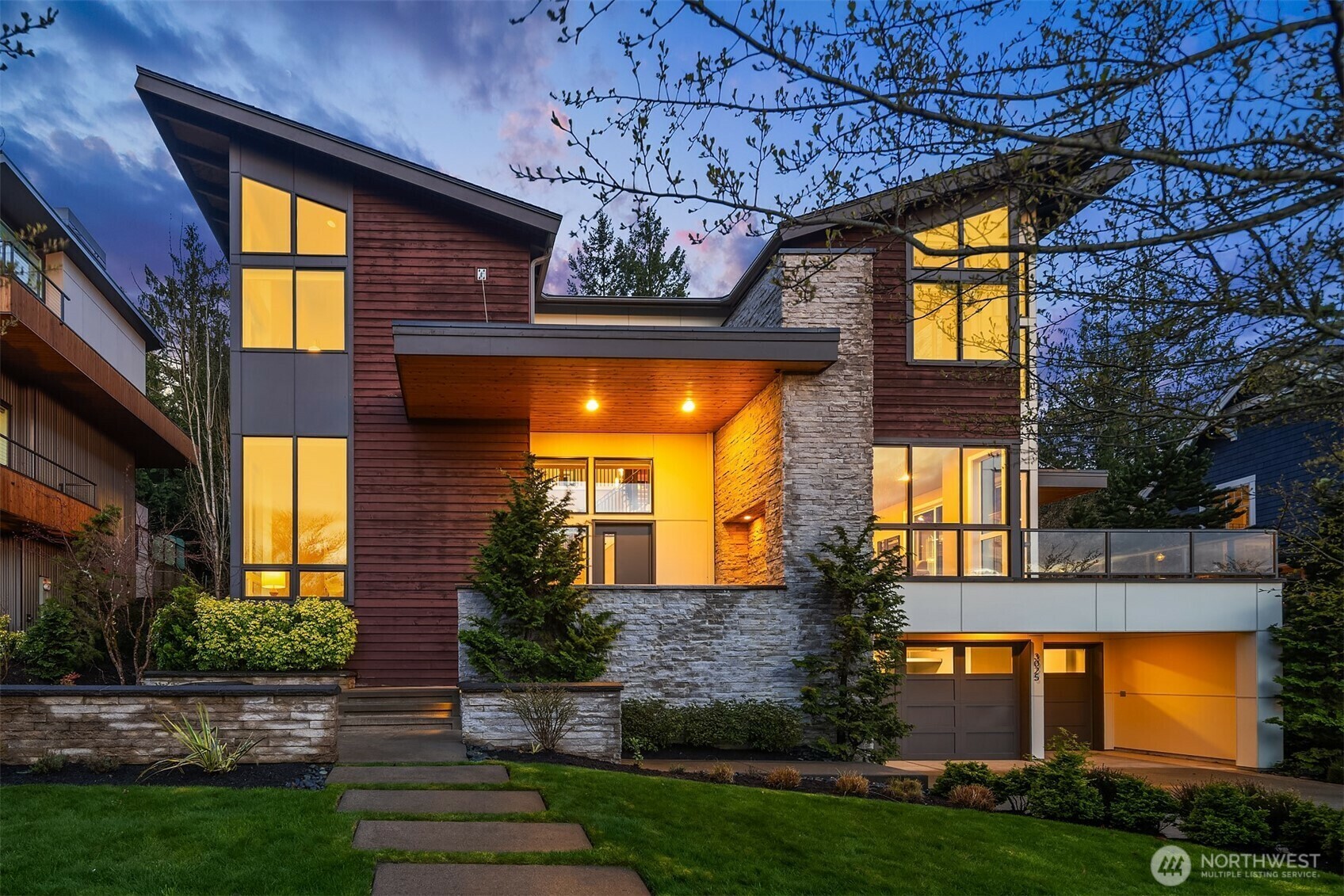 Property Photo: 3025 NE Harrison Drive WA 98029