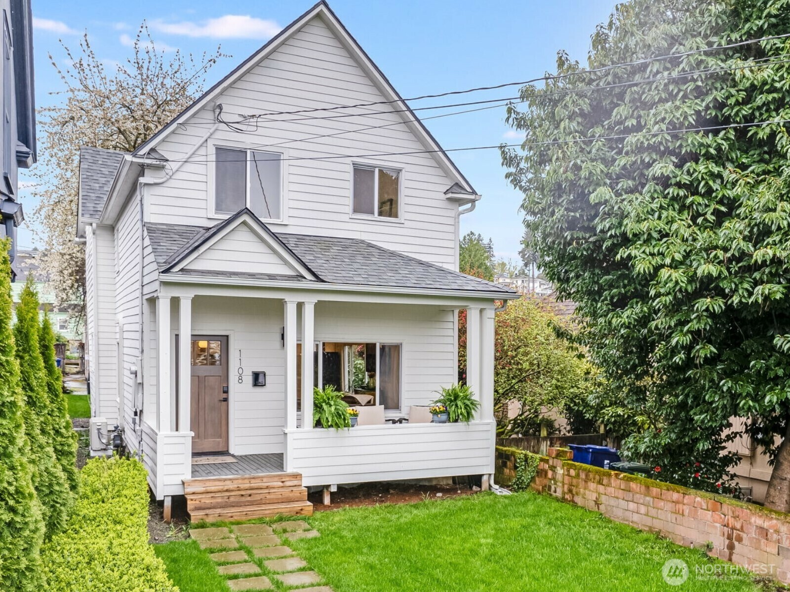 Property Photo: 1108 N E Street WA 98403