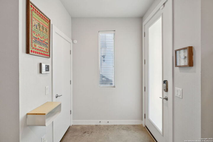 Property Photo: 330 Clay St #26 TX 78204