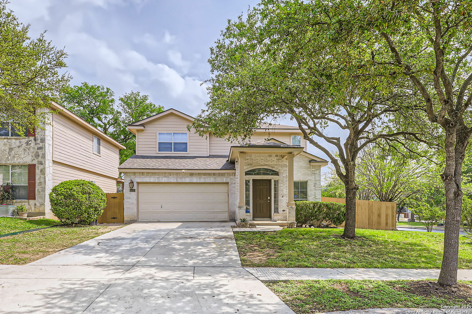 Property Photo: 5502 Arcadia Park TX 78247