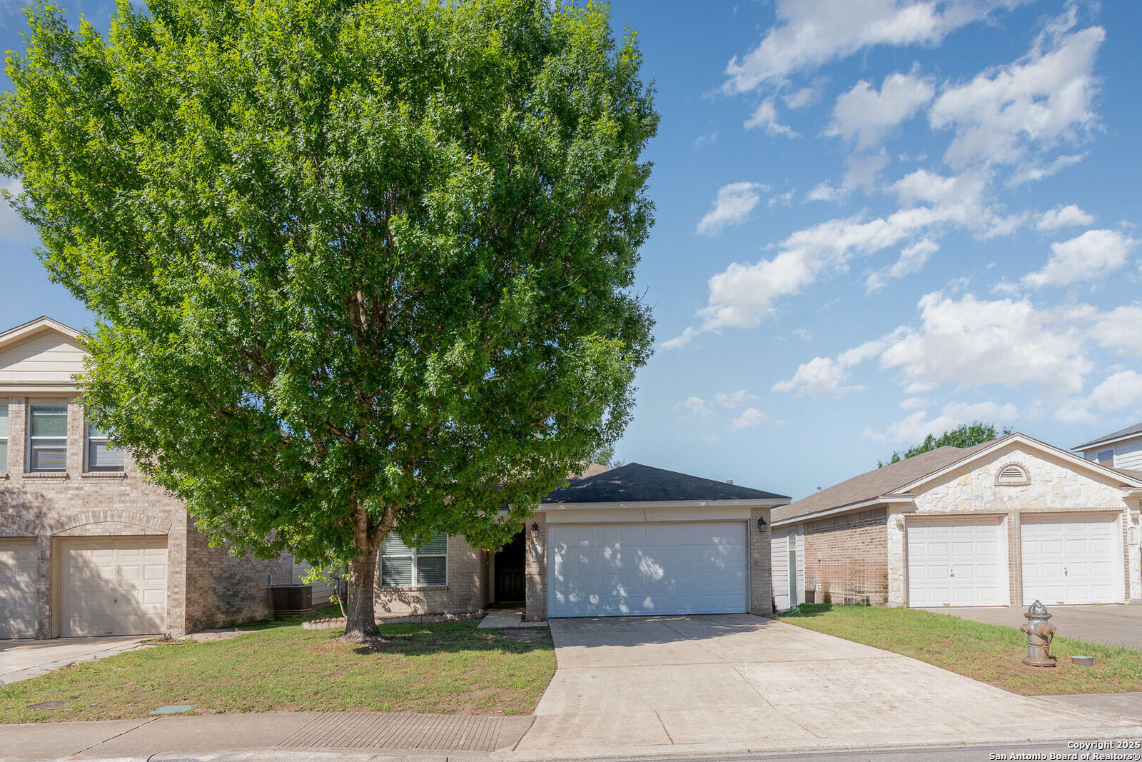 Property Photo: 20311 Liatris TX 78259