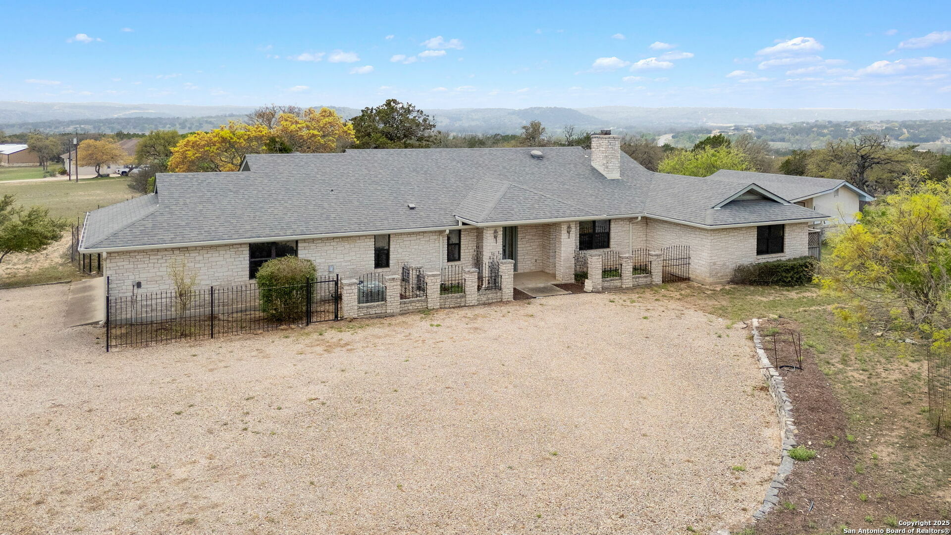 Property Photo: 365 Estates Dr TX 78028