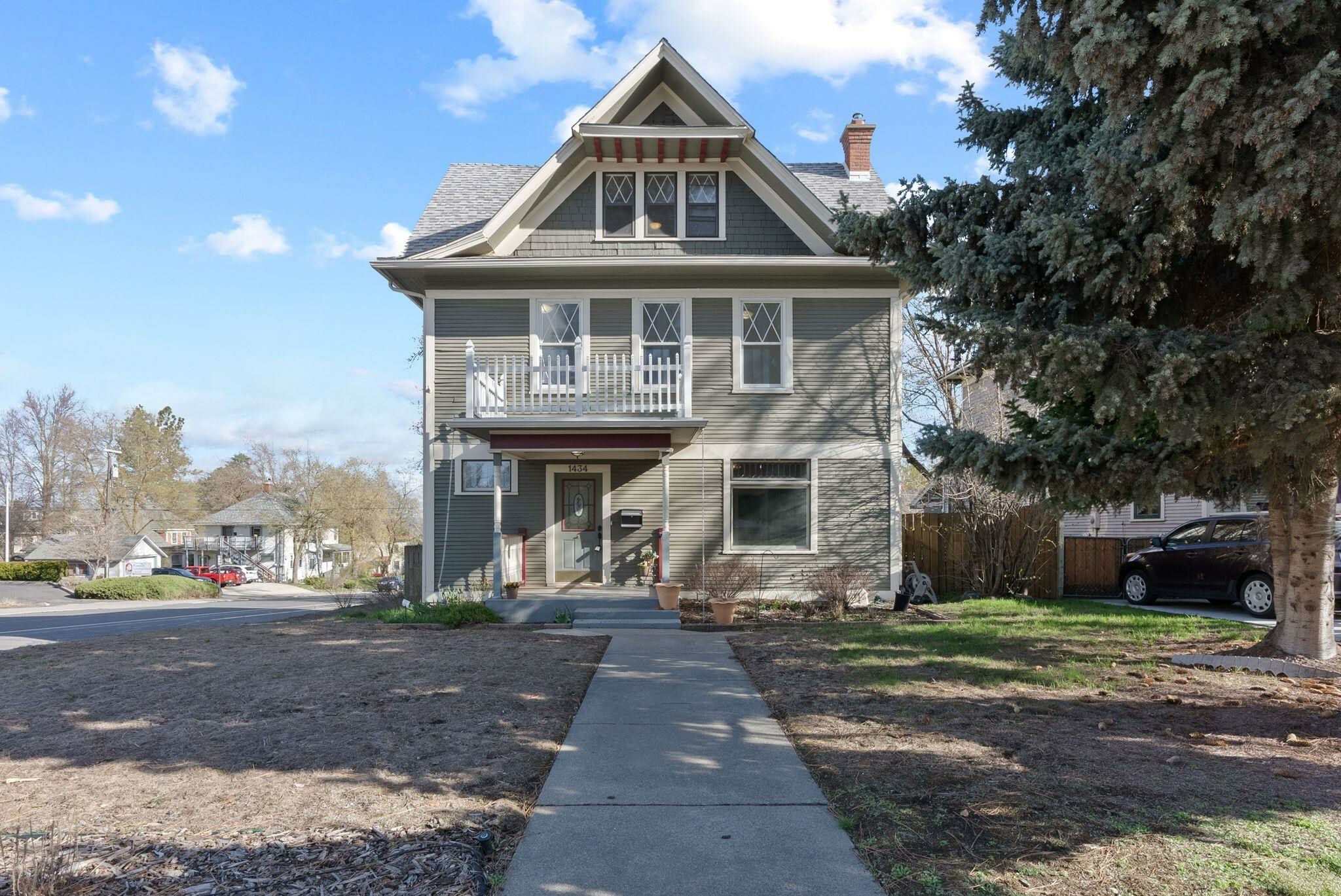 Property Photo: 1434 W 8th Ave WA 99204-3308