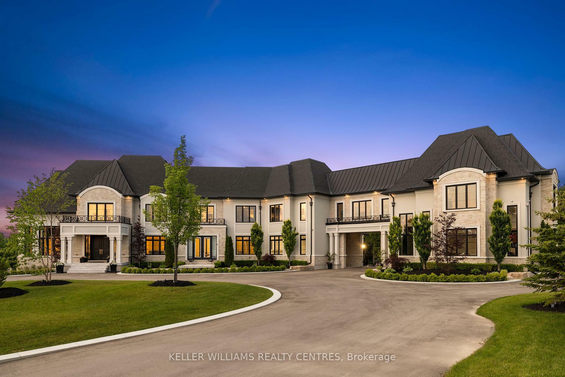 Property Photo: 39 Orlin Chappel Court ON L7B 0P6