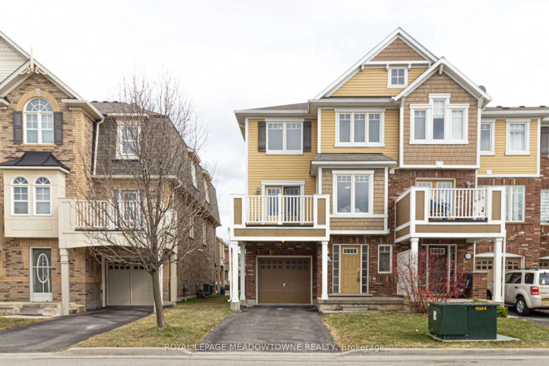 Property Photo:  217 Woodley Crescent  ON L9T 8B8 